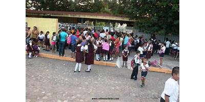 PRIMARIA COMUNITARIA LA COFRADIA