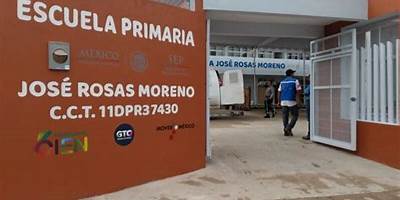 ROSAS MORENO