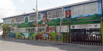 SANTOS DEGOLLADO