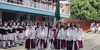 SECUNDARIA TECNICA 12