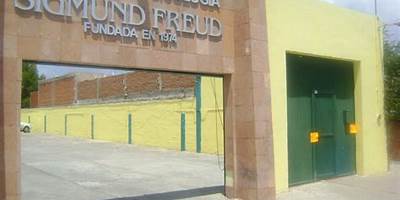 SIGMUND FREUD