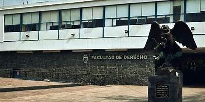 UNAM FACULTAD DE DERECHO