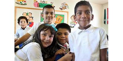 CURSO COMUNITARIO DE EDUCACION PREESCOLAR PARA NIÑOS MIGRANTES
