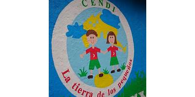 LA TIERRA DE LOS PEQUEÑOS