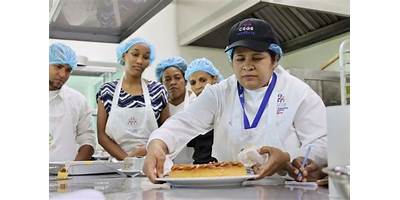 CENTRO DE CAPACITACION GASTRONOMICA Y DE SERVICIOS