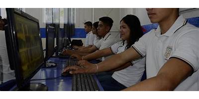 CENTRO DE ESTUDIOS EN INFORMATICA/ COMPUTACION DE GUERRERO/ COSTA CHICA