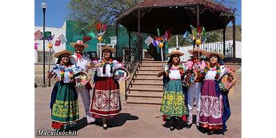 DANZA FOLKLORICA MACUILXOCHITL