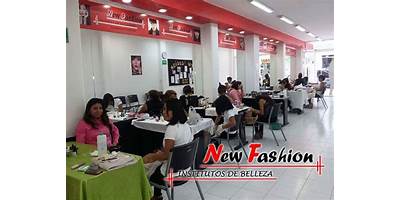 ESCUELA DE BELLEZA INTEGRAL DE URUAPAN