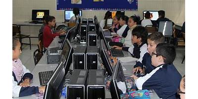 ESCUELA DE COMPUTACION DE MEXICO