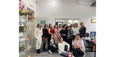 ESCUELA DE ESTETICA Y COSMETOLOGIA NUEVA IMAGEN