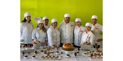 ESCUELA DE GASTRONOMÍA Y REPOSTERÍA DE TIJUANA