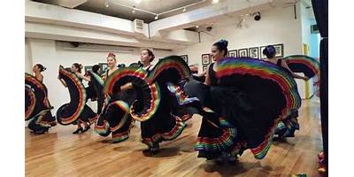 ESCUELA DE INICIACION ARTISTICA