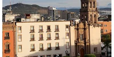 INSTITUTO BERLITZ, PLANTEL LEON