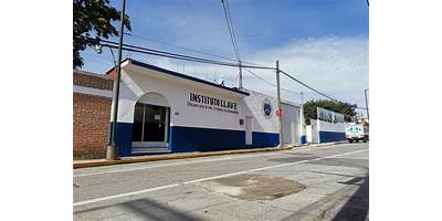 INSTITUTO INGLES UNIVERSAL