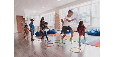PLAYING LEARNING
