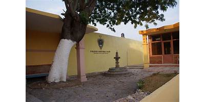 COLEGIO CRISTOBAL COLON