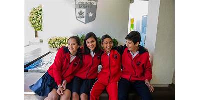 COLEGIO LOMAS DE LIBERTAD