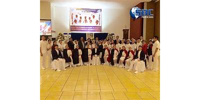 ESCUELA DE ENFERMERIA 25 DE ABRIL