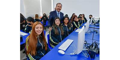 ESCUELA PREPARATORIA OFICIAL NÚM. 210