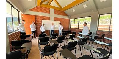 ESCUELA PREPARATORIA REVOLUCION