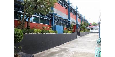 GREEN HILLS SCHOOL