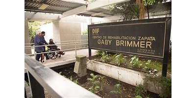 CENTRO DE REHABILITACION ZAPATA "GABY BRIMMER"