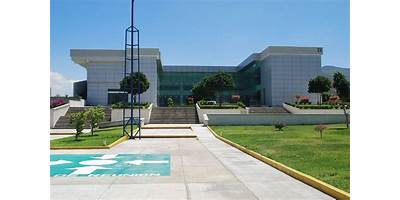 ESCUELA DE ODONTOLOGIA URSE