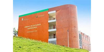 FACULTAD DE COMUNICACION