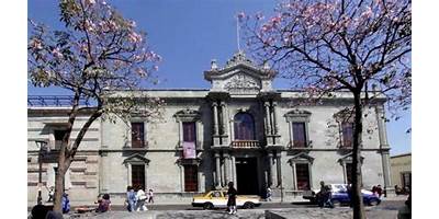 FACULTAD DE DERECHO