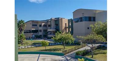 FACULTAD DE HUMANIDADES Y CIENCIAS SOCIALES