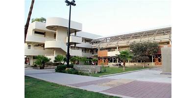 FACULTAD DE INGENIERIA, ARQUITECTURA Y DISEÑO