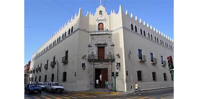 INSTITUTO DE CIENCIAS SOCIALES DE MERIDA