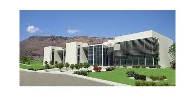 INSTITUTO SUPERIOR DE ARQUITECTURA Y DISEÑO UACH