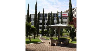 UNIVERSIDAD MADERO