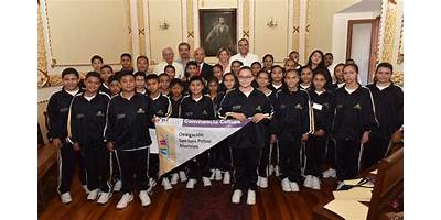 AGUSTIN DOMINGUEZ B