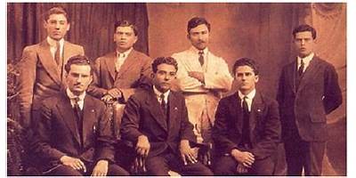 ANACLETO GONZALEZ FLORES