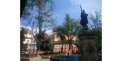 CASA ALEBRIJE