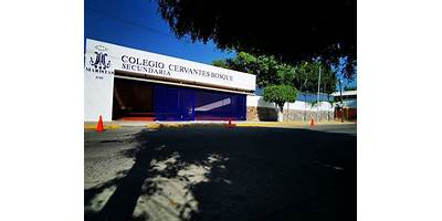COLEGIO CERVANTES BOSQUE
