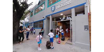 COLEGIO CHARLES DICKENS