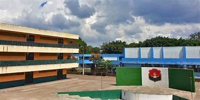 COLEGIO DE VARONES DE LA CIUDAD DE LOS NIÑOS DE MONTERREY