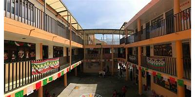 COLEGIO DEL BOSQUE