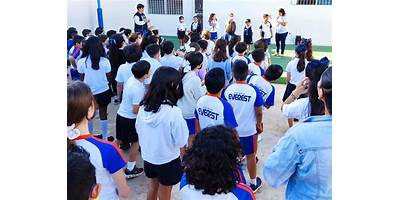 COLEGIO EVEREST