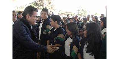 COLEGIO LIDERES