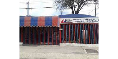 COLEGIO MONTESSORI LINDA VISTA