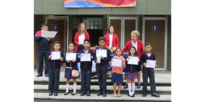 COLEGIO PICCOLOS