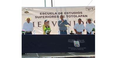 COLEGIO TOTOLAPAN