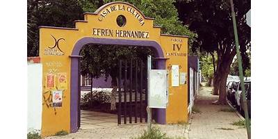 EFREN HERNANDEZ