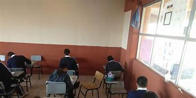 ESCUELA SECUNDARIA TECNICA NUM. 136