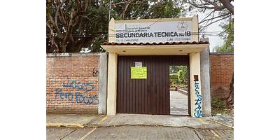 ESCUELA SECUNDARIA TECNICA NUM. 18