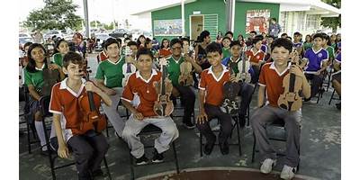 ESCUELA SECUNDARIA TECNICA NUM. 75